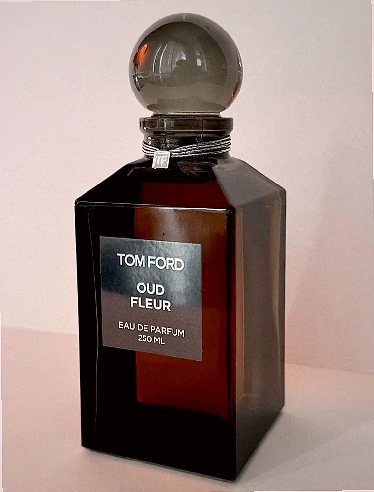 Tom Ford Oud Fleur Eau De Parfum RARE Discontinued 250ml 8.5oz 95% Full Decanter