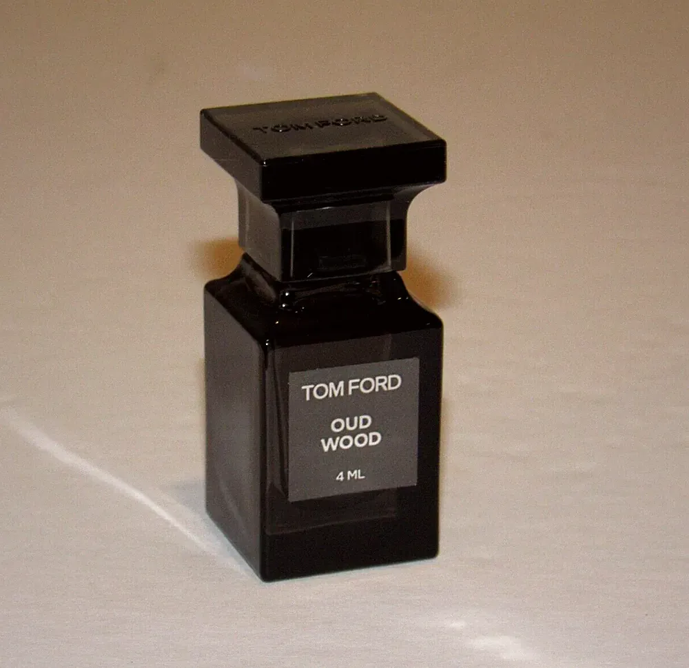 Tom Ford Oud Wood Eau de Parfum 0.14 Oz 4 mL Perfume MINI Bottle Private Blend